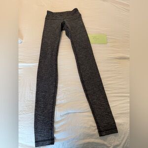 Lulu lemon knit style leggings